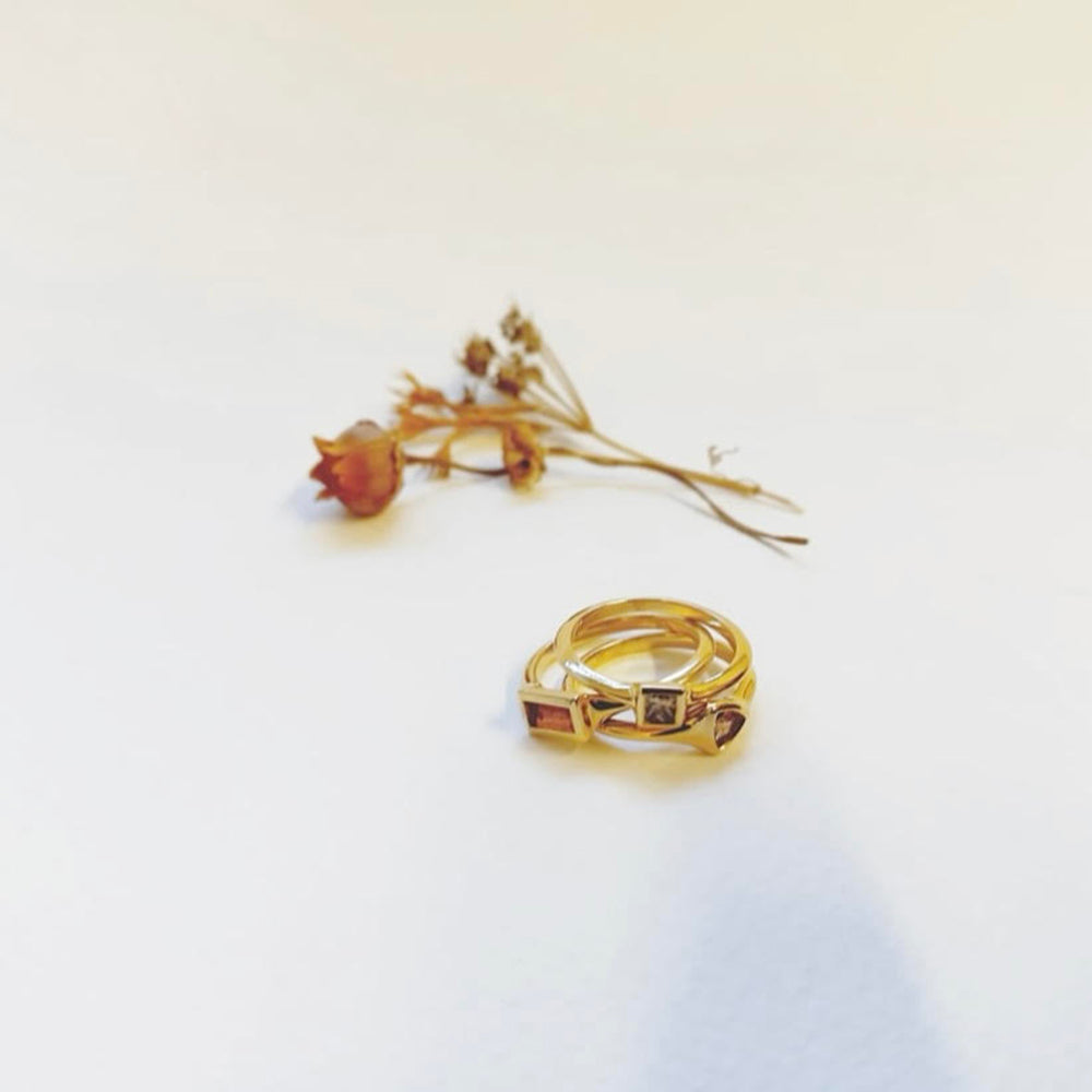 Ruby String Ring (Taper)
