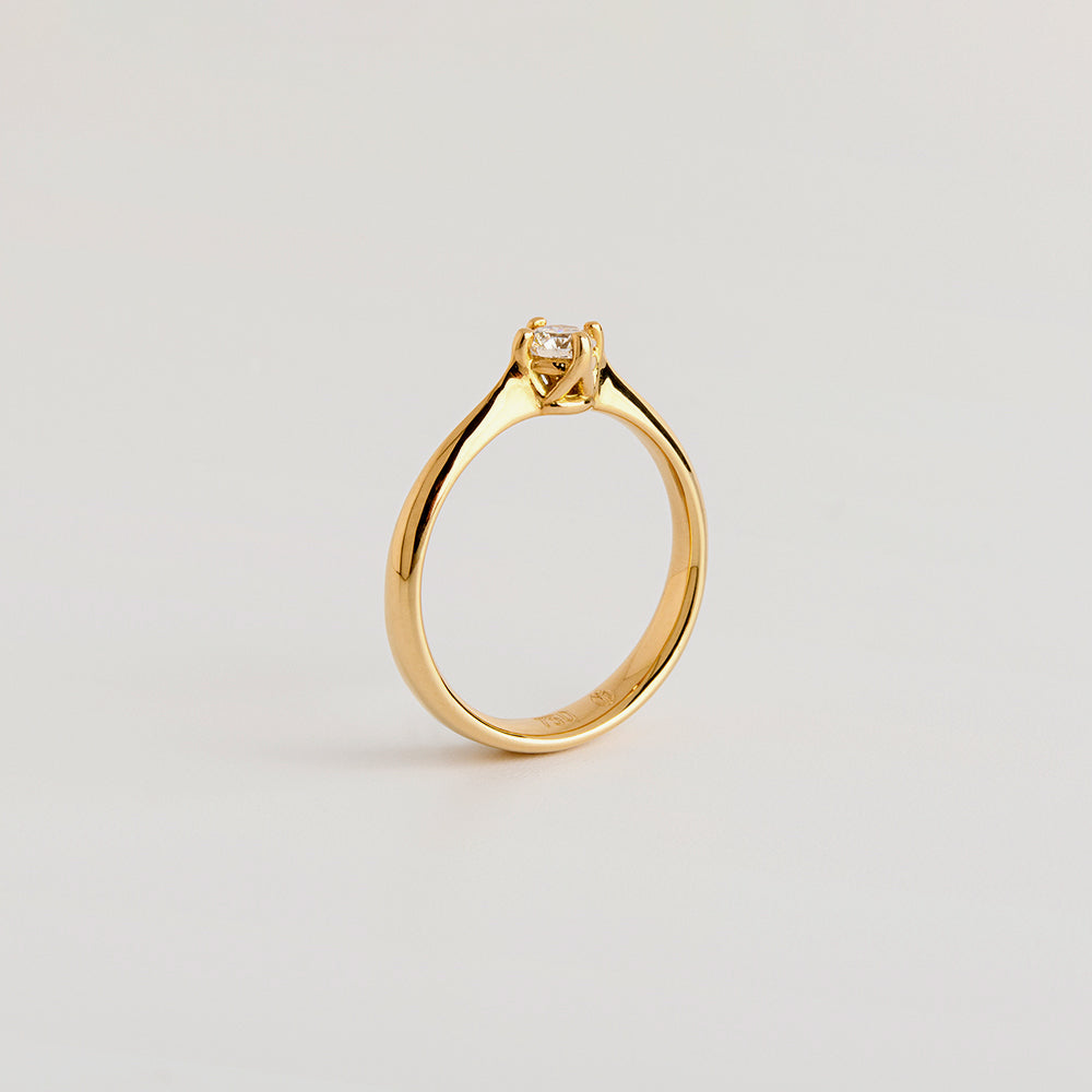 Diamond Solitaire Ring (0.25 CT)