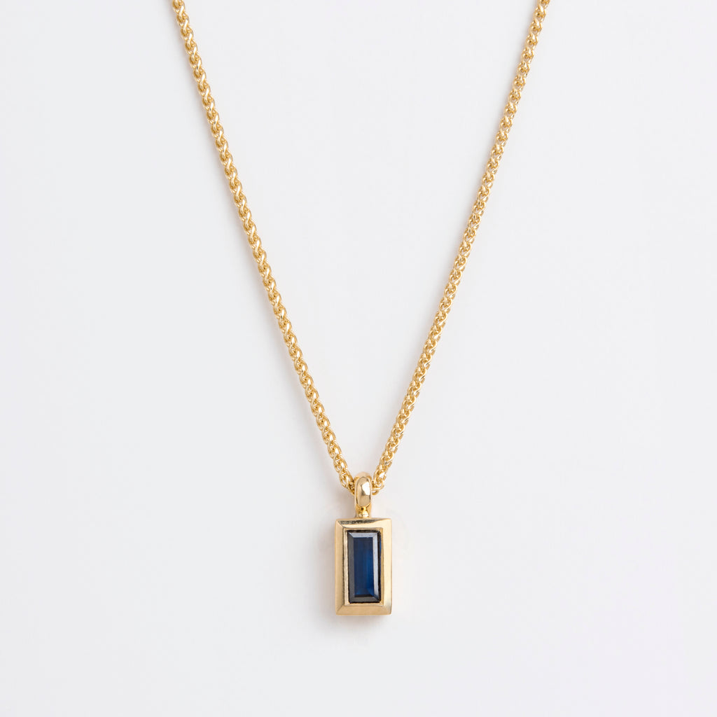 Blue Sapphire (Baguette)