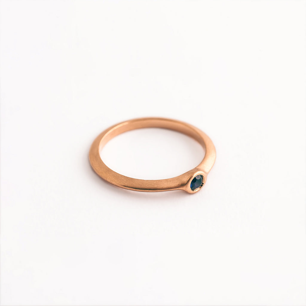Sapphire String Ring (Small Round)
