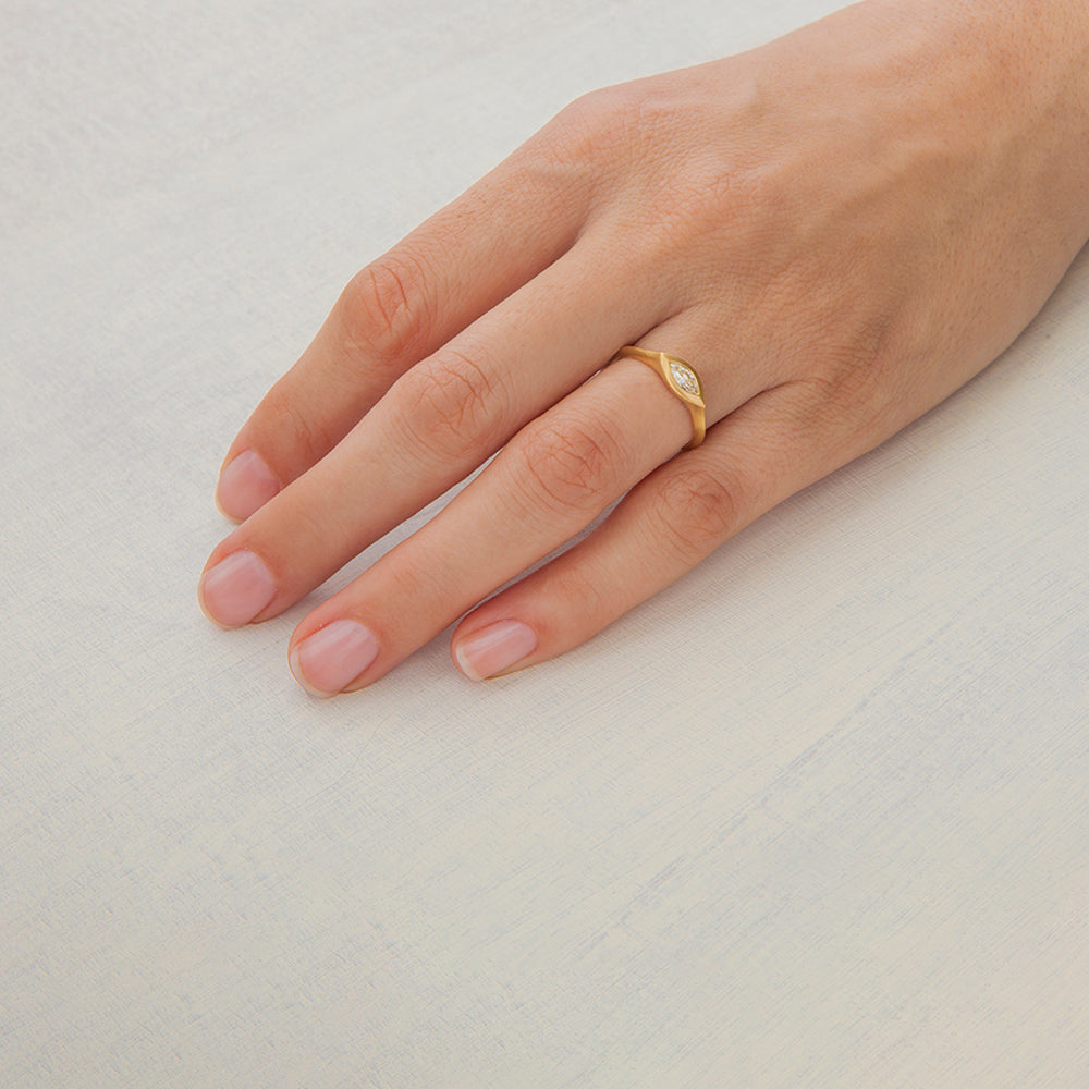 Brown Sapphire String Ring (Large Marquise)