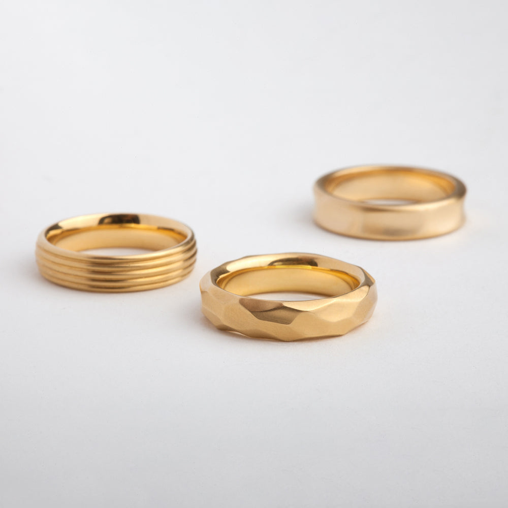 Amorphous Band Ring (Thin)