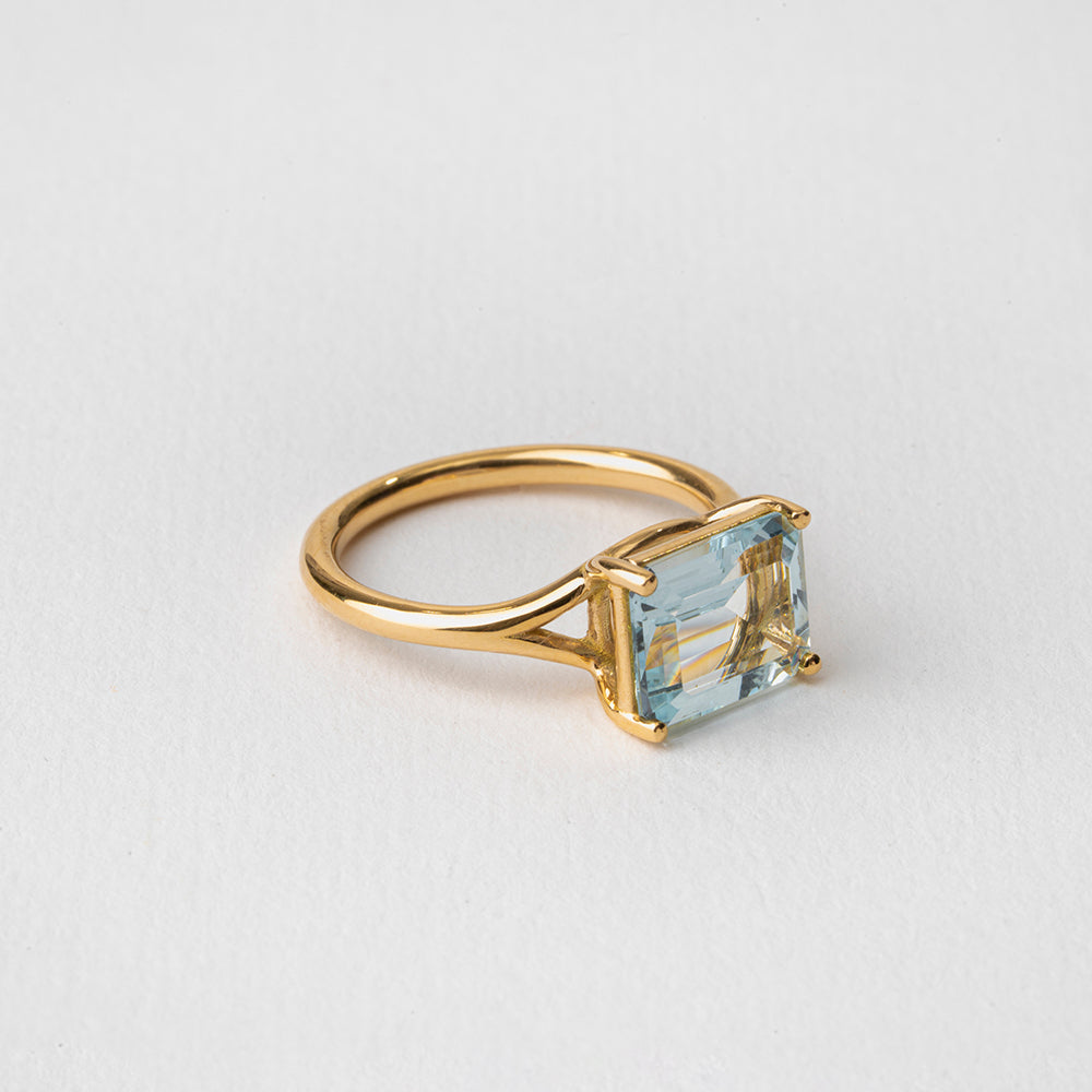 Aquamarine Ring (Rectangle)