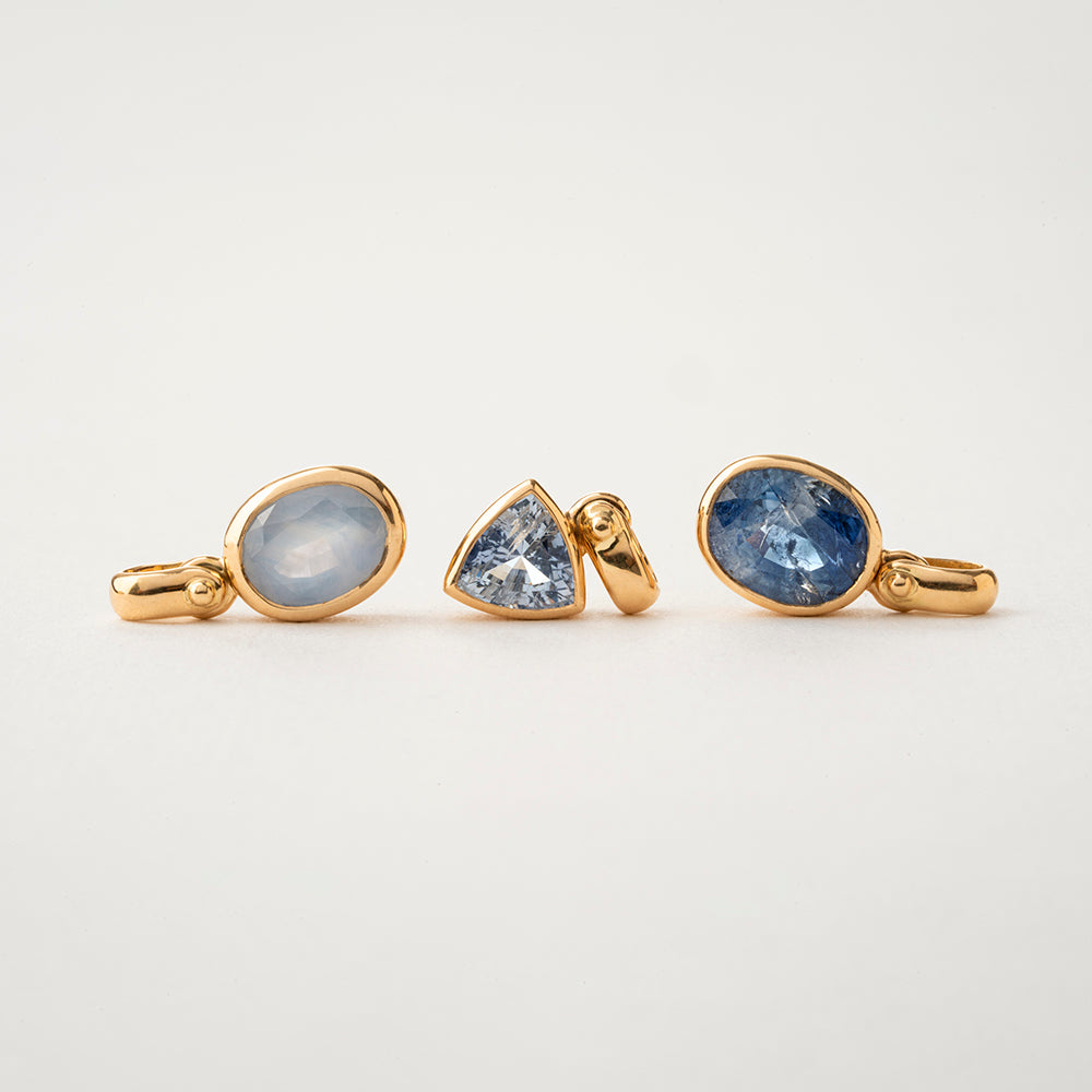 Blue Sapphire Pendant (Wide oval)