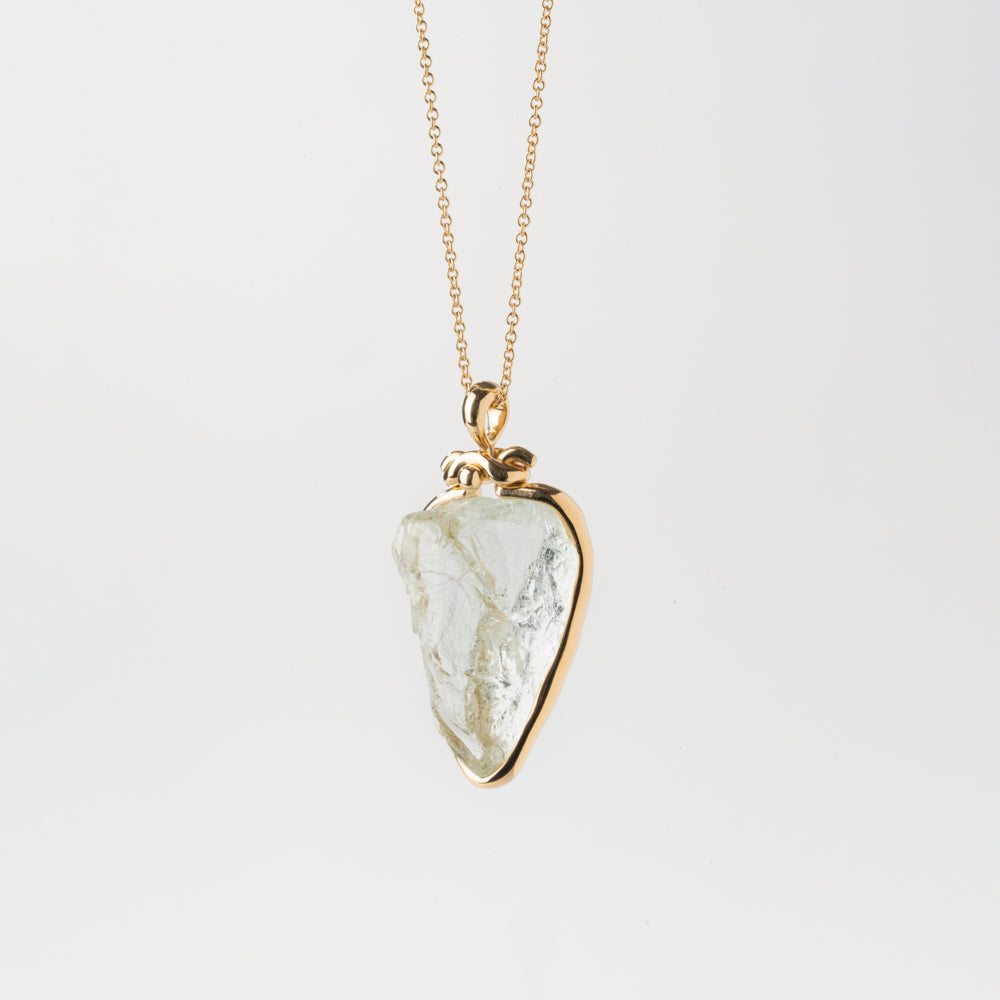 Frozen Sky Pendant (Beryl)
