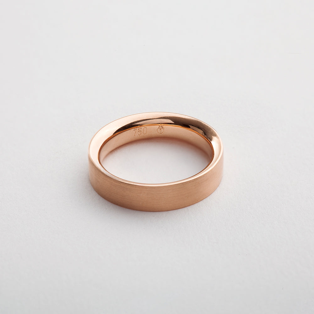 Perfect Straight Ring (Wide)