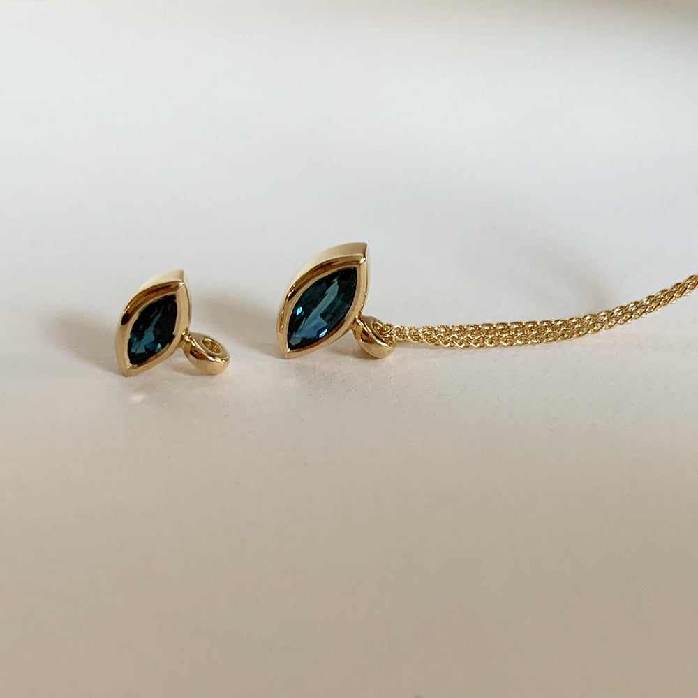 Blue Eye (Small / Large)