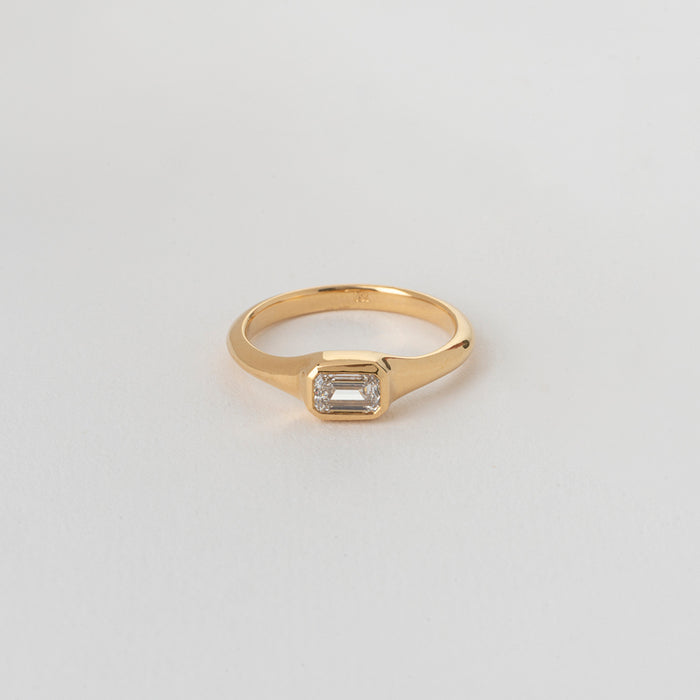 Diamond Ring (Emerald Cut)