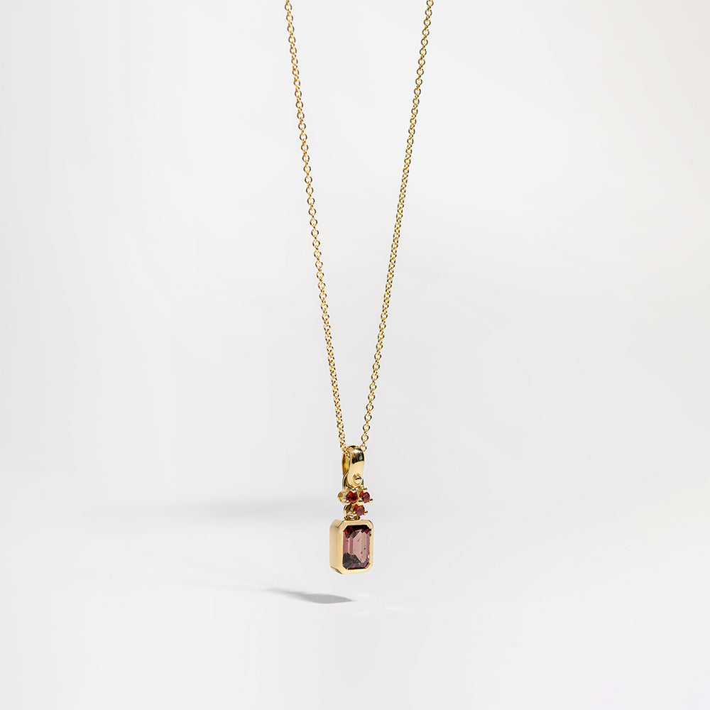 Pinkish-Brown Sapphire Pendant