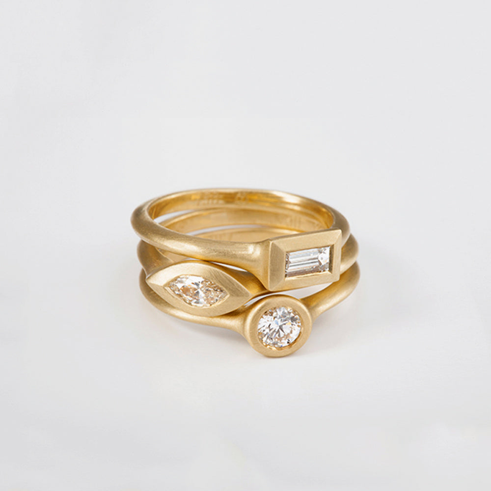 Diamond Ring (Large Baguette)