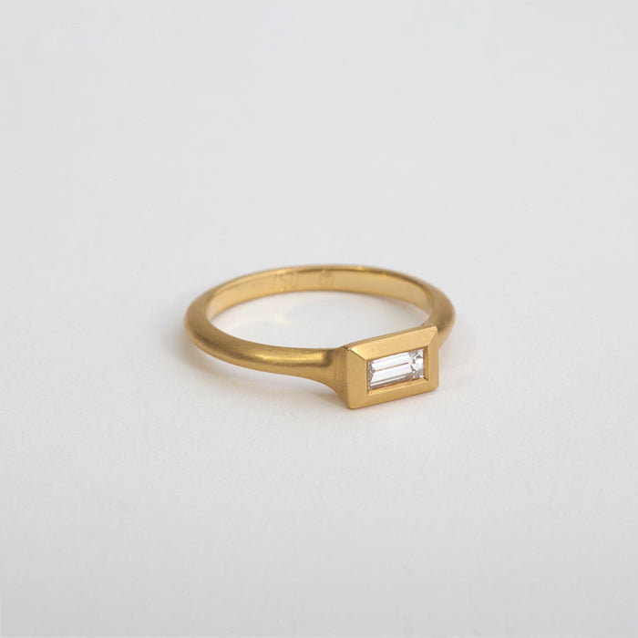 Diamond Ring (Large Baguette)