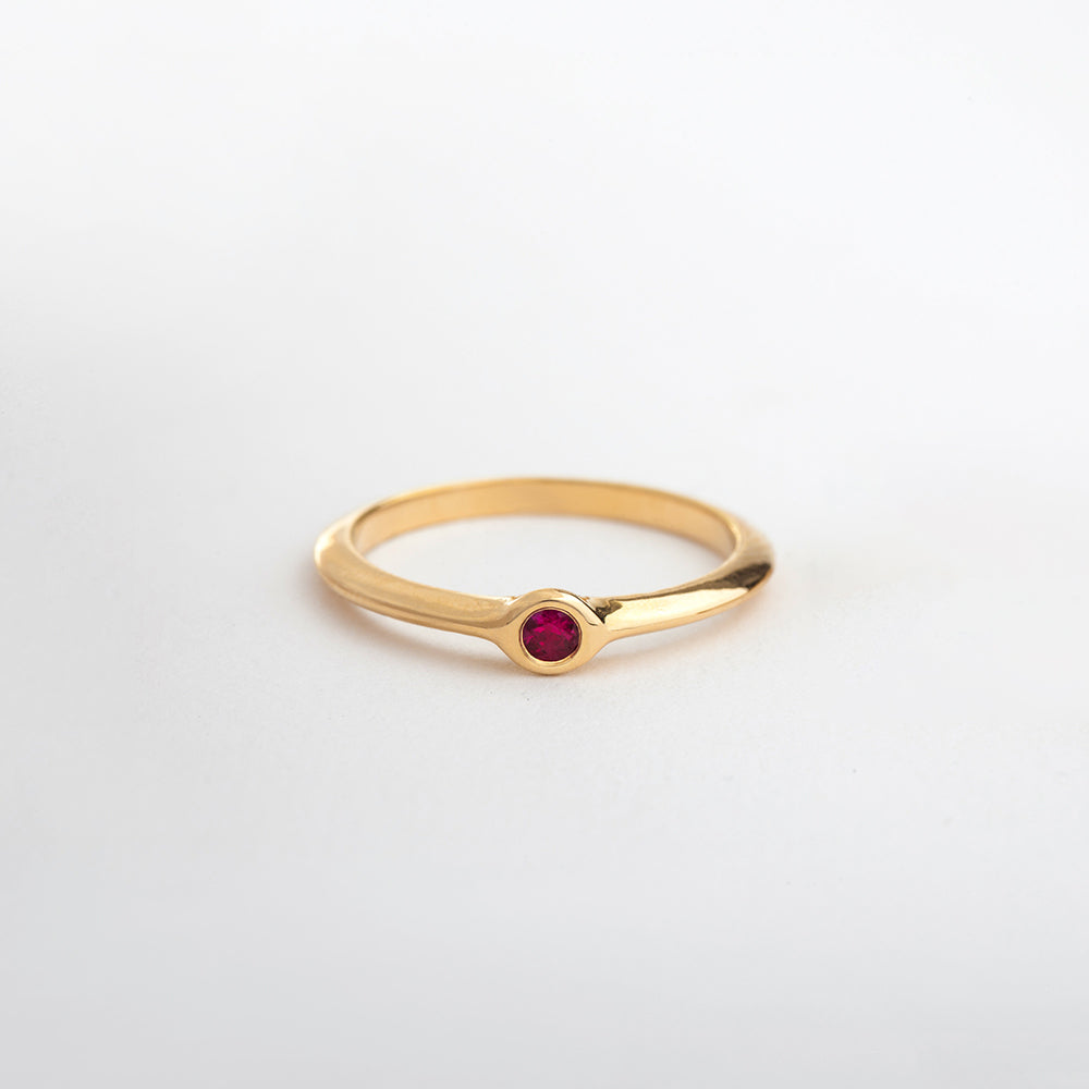 Ruby String Ring (Small Round)