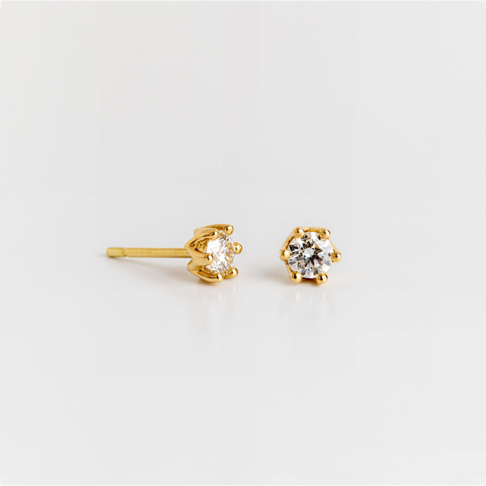 Prong Diamond Earrings (0.5 TCW)