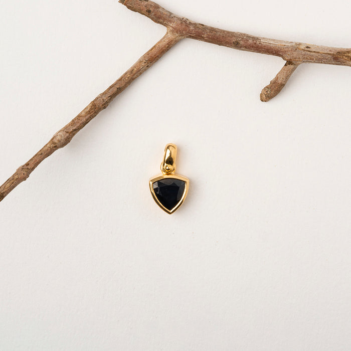 Dark Blue Sapphire Pendant (Trillion)