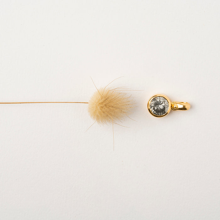 Gray Diamond Pendant (Round)