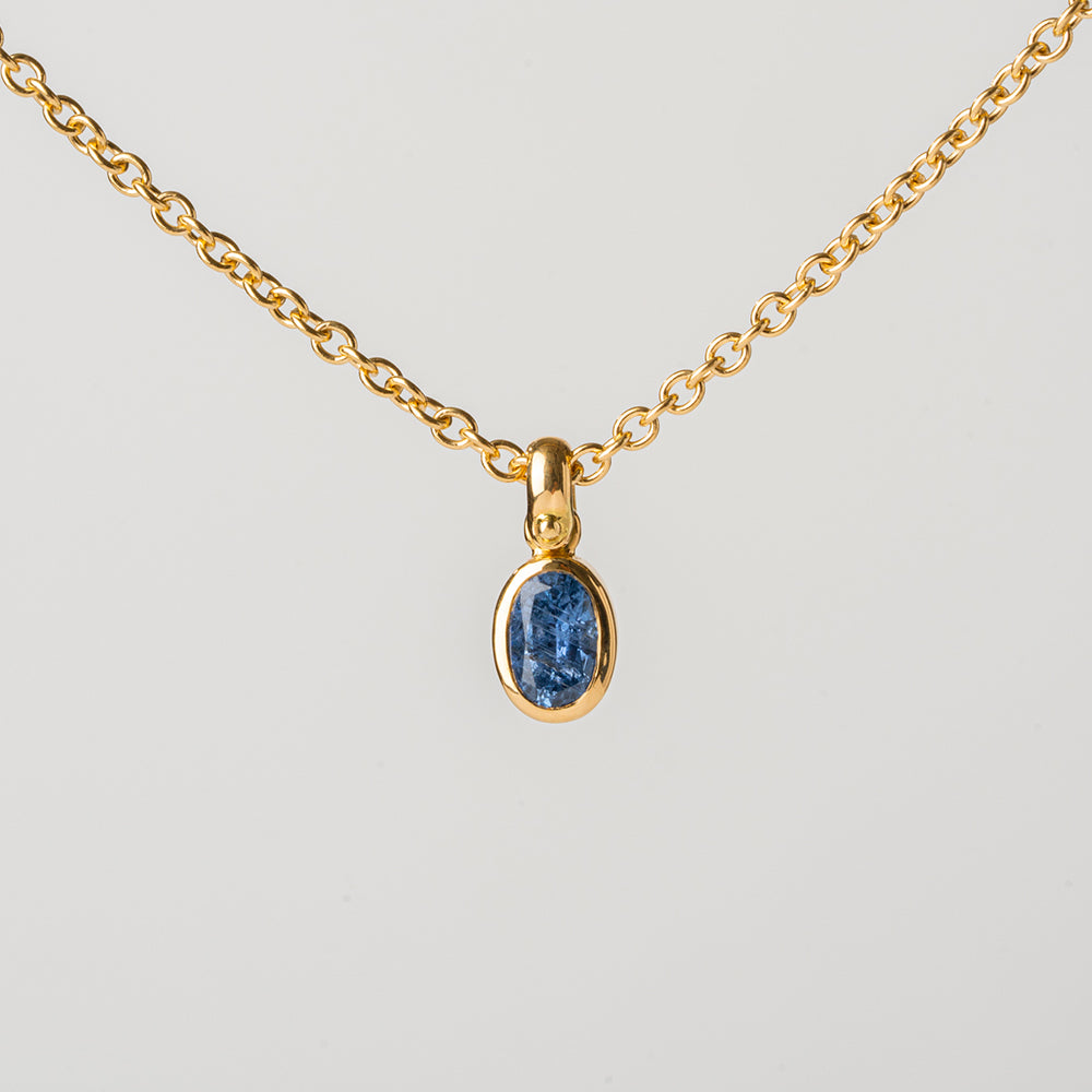 Blue Sapphire Pendant (Oval)