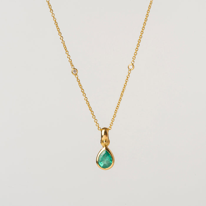 Emerald Pendant (Drop)