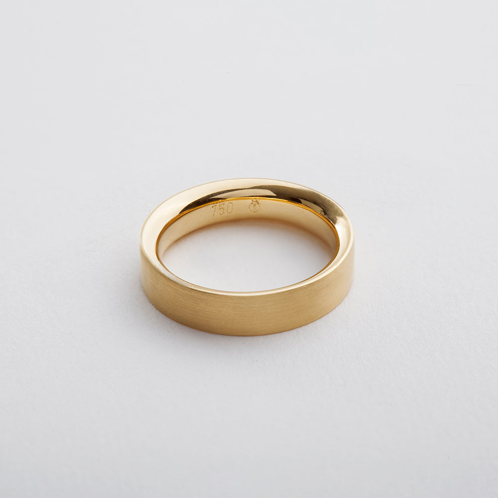 Perfect Straight Ring (Wide)