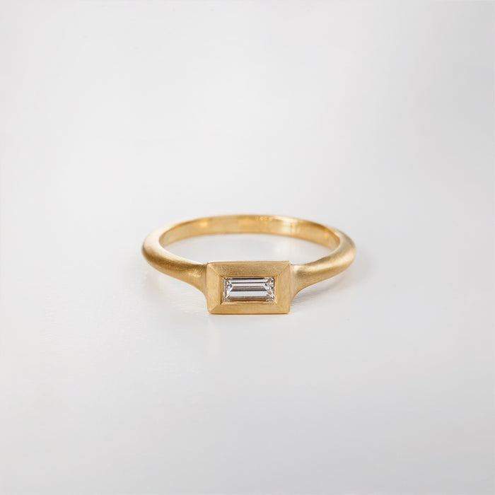 Diamond Ring (Large Baguette)