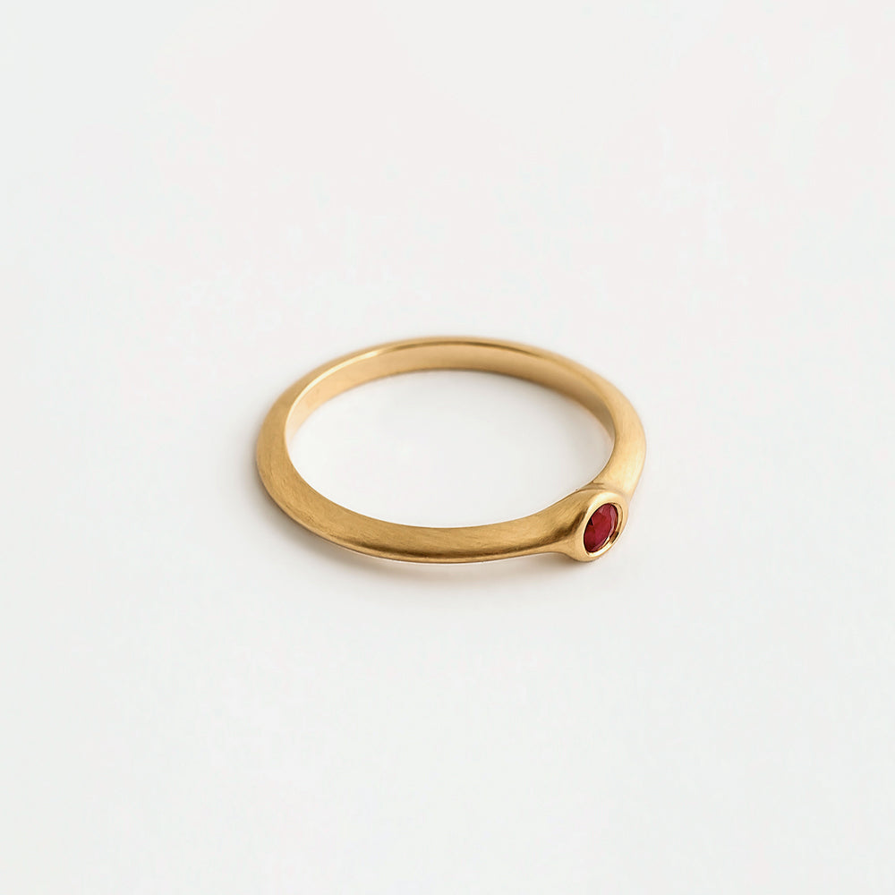 Ruby String Ring (Small Round)